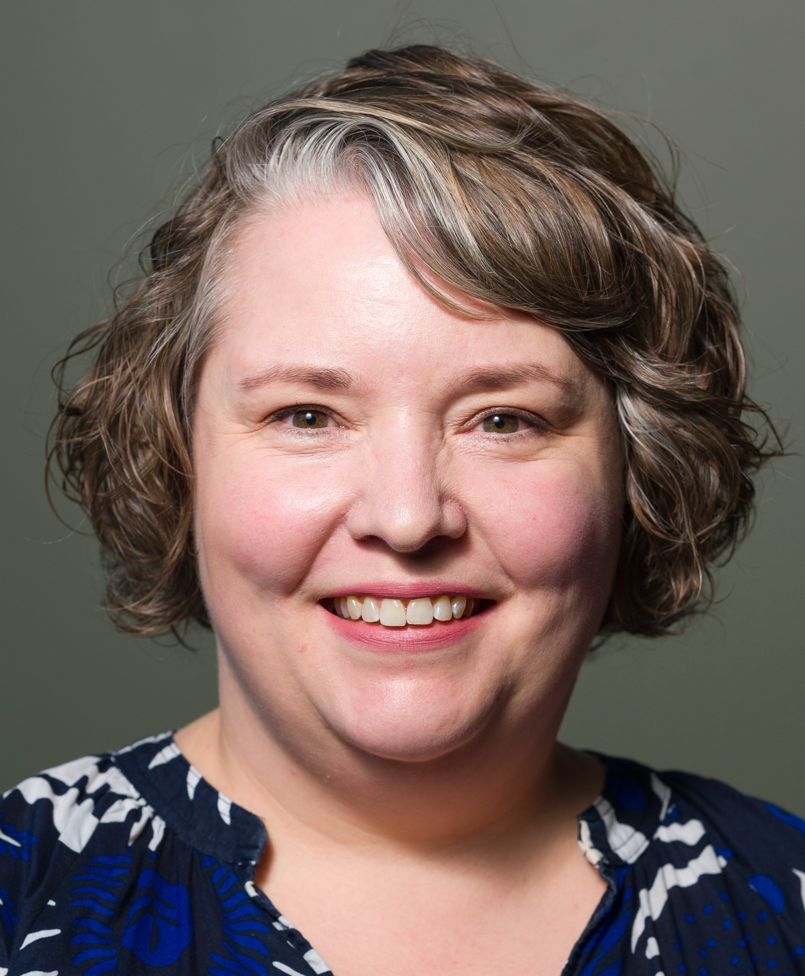 Portrettbilde av seniorr&aring;dgiver Katja Mj&oslash;s