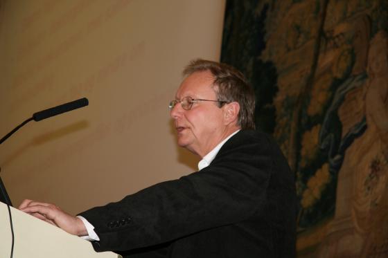 Steinar Stjern&oslash;, professor i sosialpolitikk ved H&oslash;gskolen i Oslo