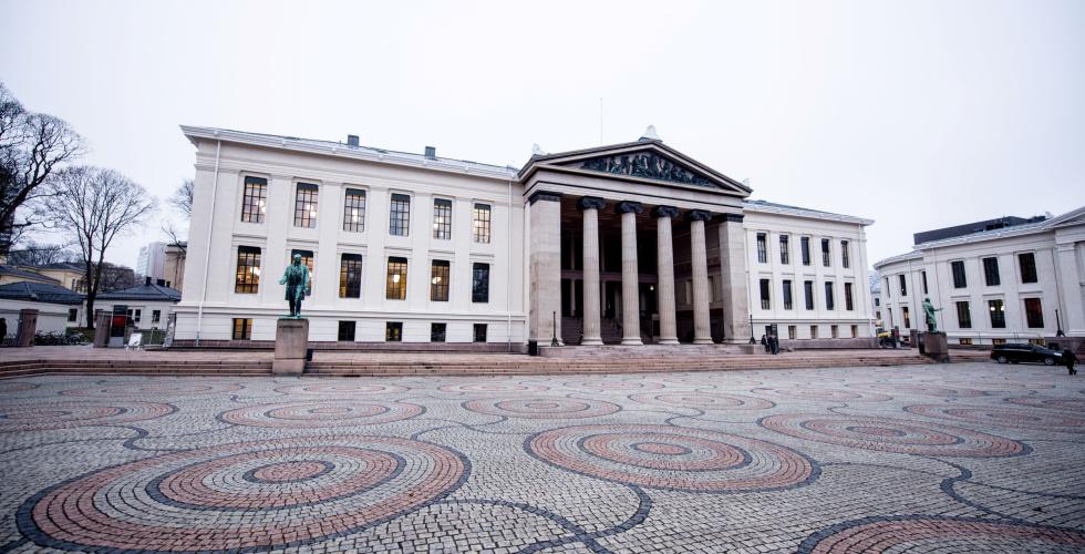 Universitetsplassen i Oslo.