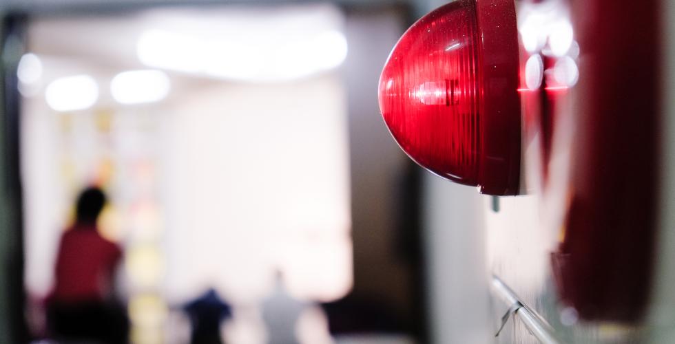 R&oslash;d alarmknapp