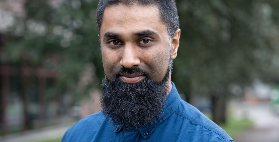 Portrettbilde av Zeshan Ullah Qureshi, stipendiat ved MF