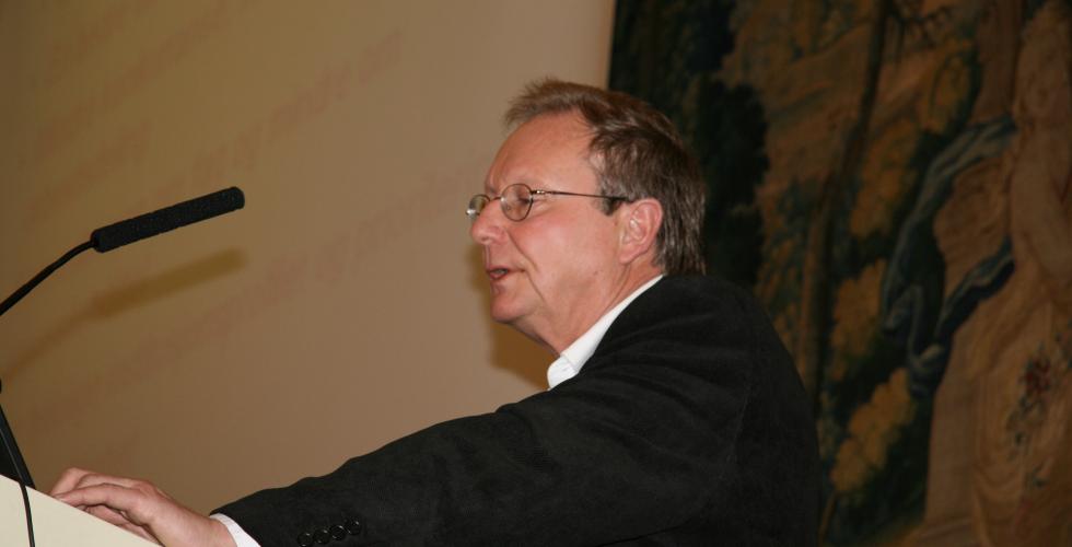 Steinar Stjern&oslash;, professor i sosialpolitikk ved H&oslash;gskolen i Oslo